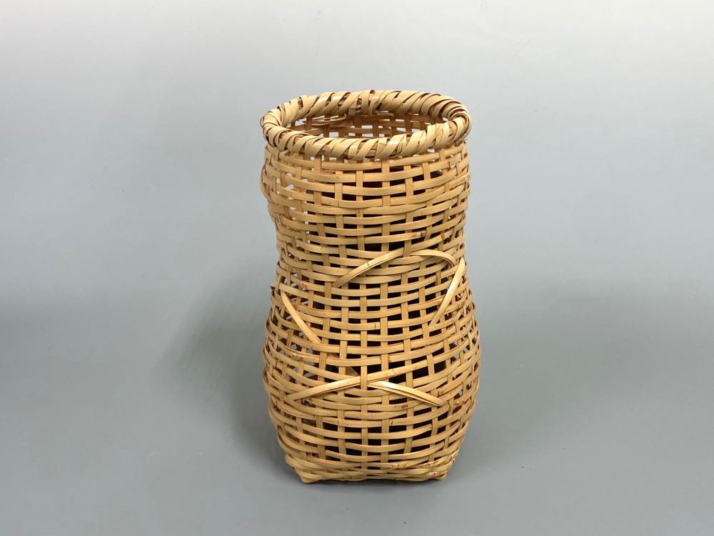 古銅 花生 在印 茶道具 DT406 古銅 花生 在印 茶道具 DT406（まゆ篭花入 | 茶道具,花入 | 淡