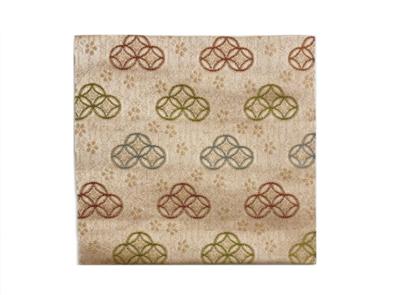 井伊家の茶道具 茶道具 古帛紗 正絹 井伊家伝来裂 石畳輪宝笹文様 2種類より選択