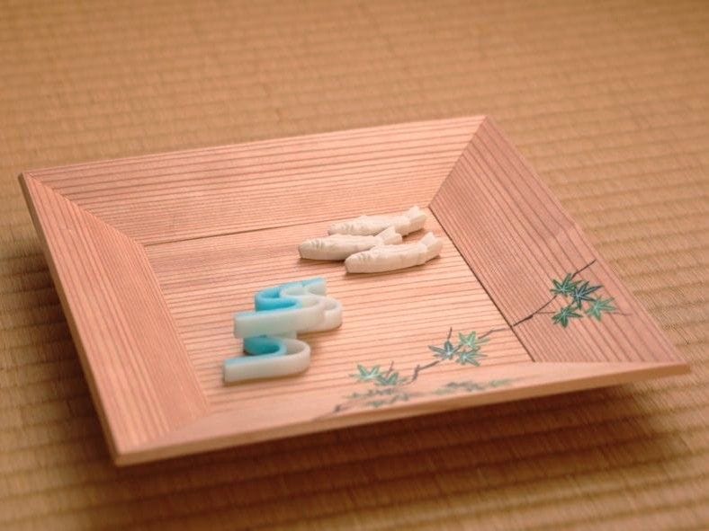 新品未使用　杉木地　楓櫻透　四方　菓子器　干菓子盆 茶道具】杉木地 楓流水透 四方 菓子器 干菓子盆