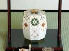 小川蘆舟　水指　竹　共箱　茶道具　蘆舟 水指 淡青交趾 竹【販売】-茶道具は京都しみず孔昌堂