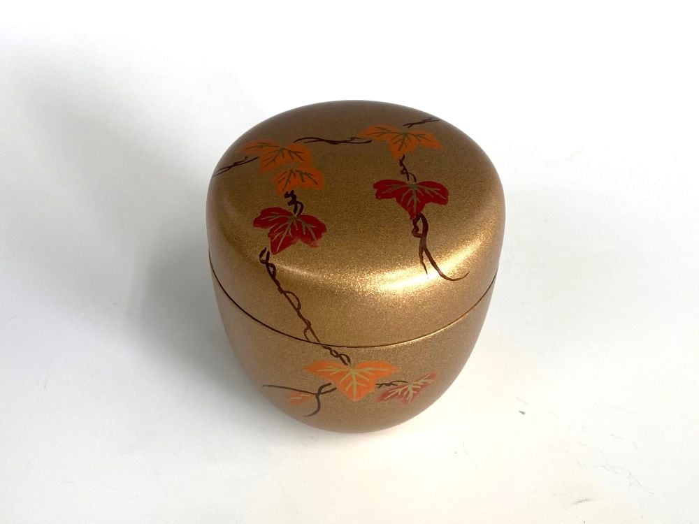 茶道具　期間限定特価　蔦蒔絵中棗　内梨子地 　新品未使用品 茶道具 期間限定特価 蔦蒔絵中棗 内梨子地 新品未使用品