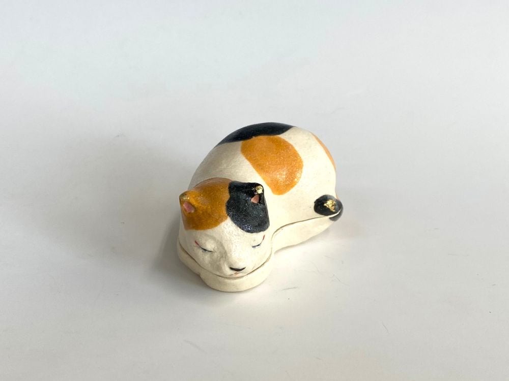 猫香合 おひるね | すべての商品 | 淡交社 茶道具と茶席のきもの