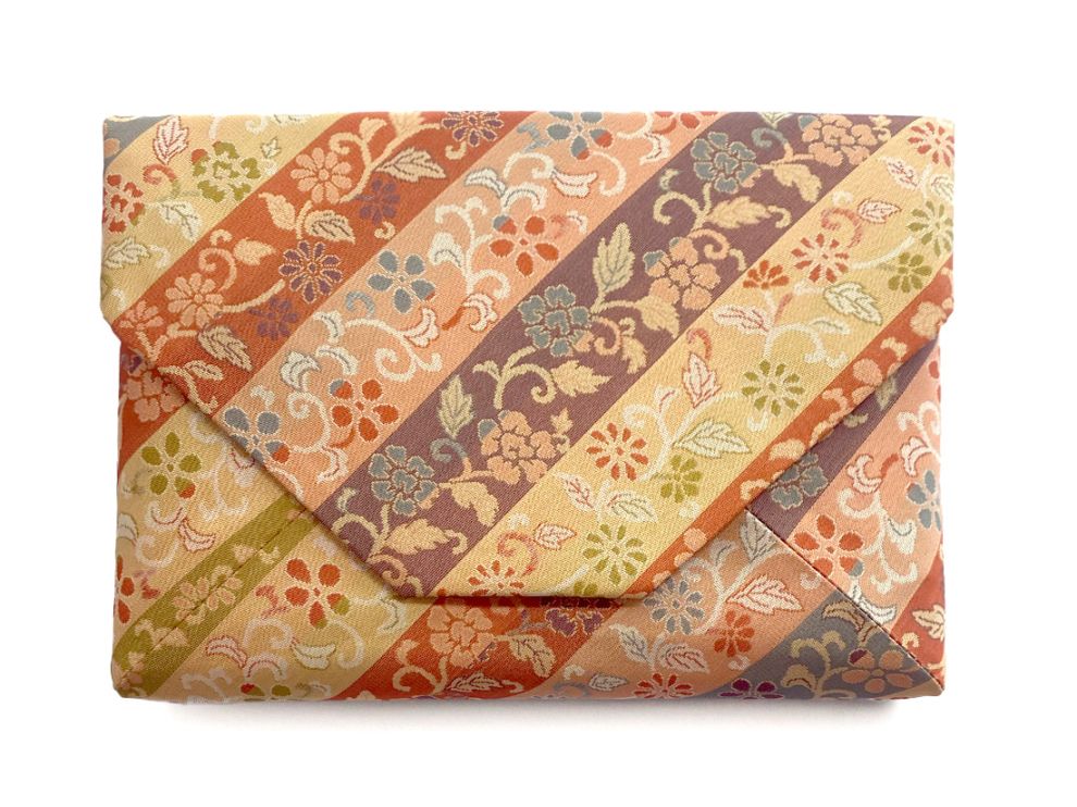 2026 選べる数寄屋袋！ 午歳福袋 「菊牡丹唐草紋」 | 2026 福袋 | 淡