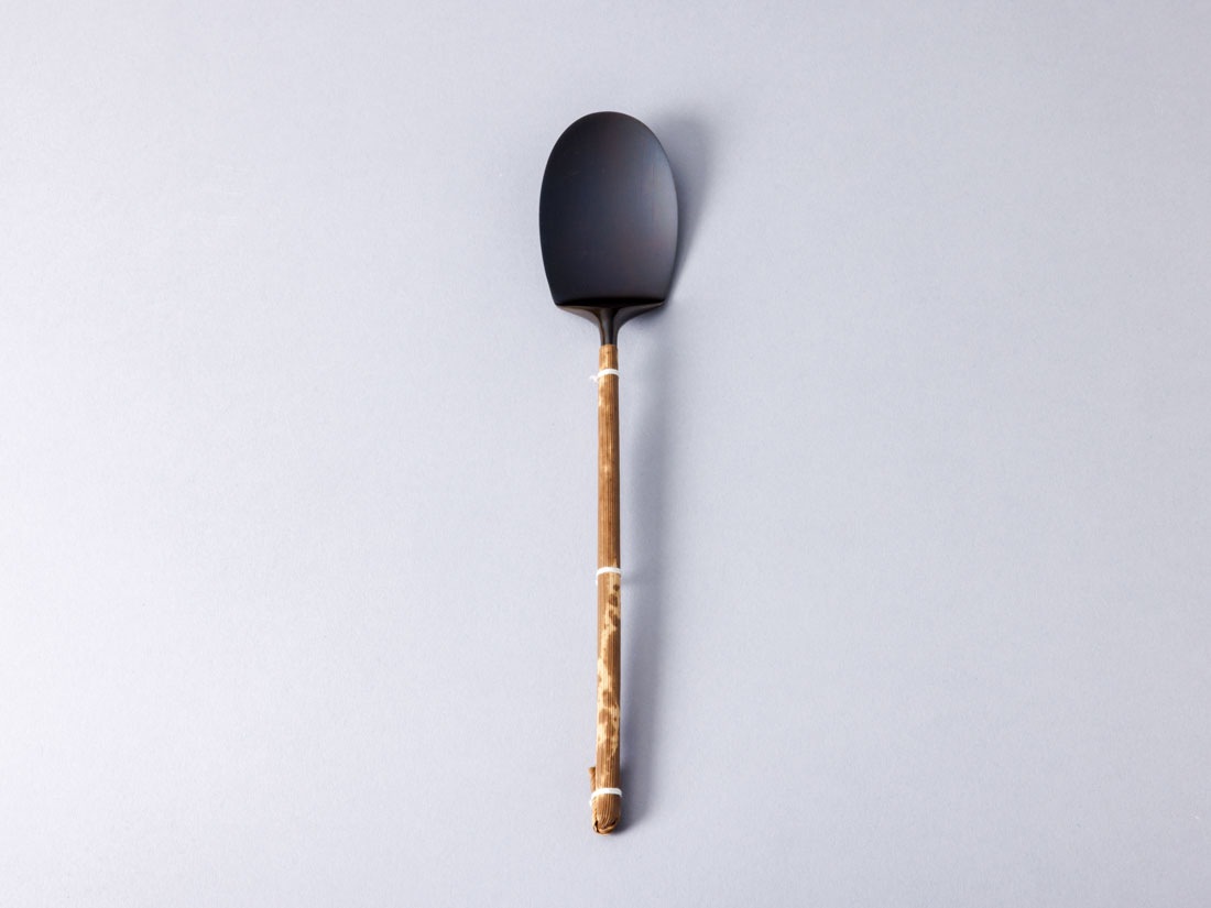 利休形 風炉用灰匙 | 茶道具 | 淡交社 茶道具と茶席のきものオンライン