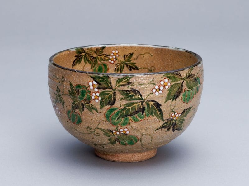 茶碗 掛分 風船葛に夏草 良二作 風船かずら絵茶碗 | 夏カタログ(No.326山水) | 淡交社 茶道具と茶席の