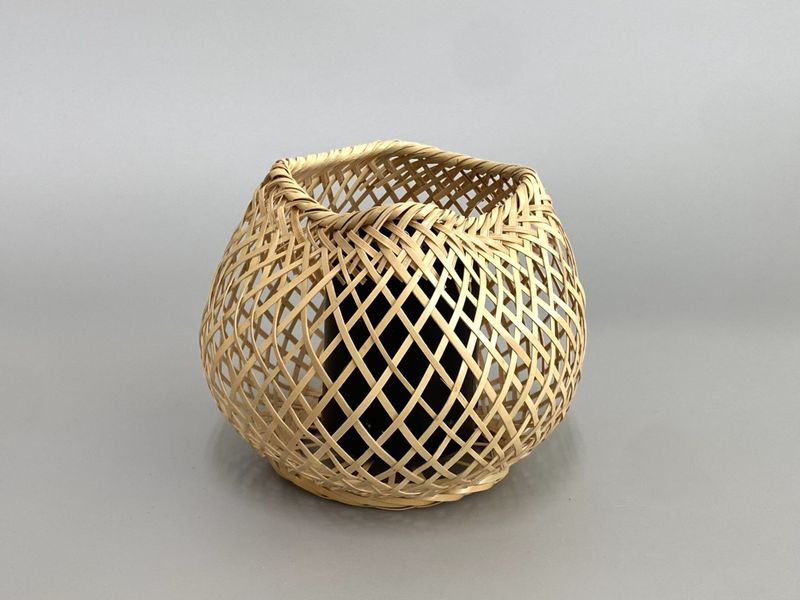 えくぼ籠花入（白） | すべての商品 | 淡交社 茶道具と茶席のきもの
