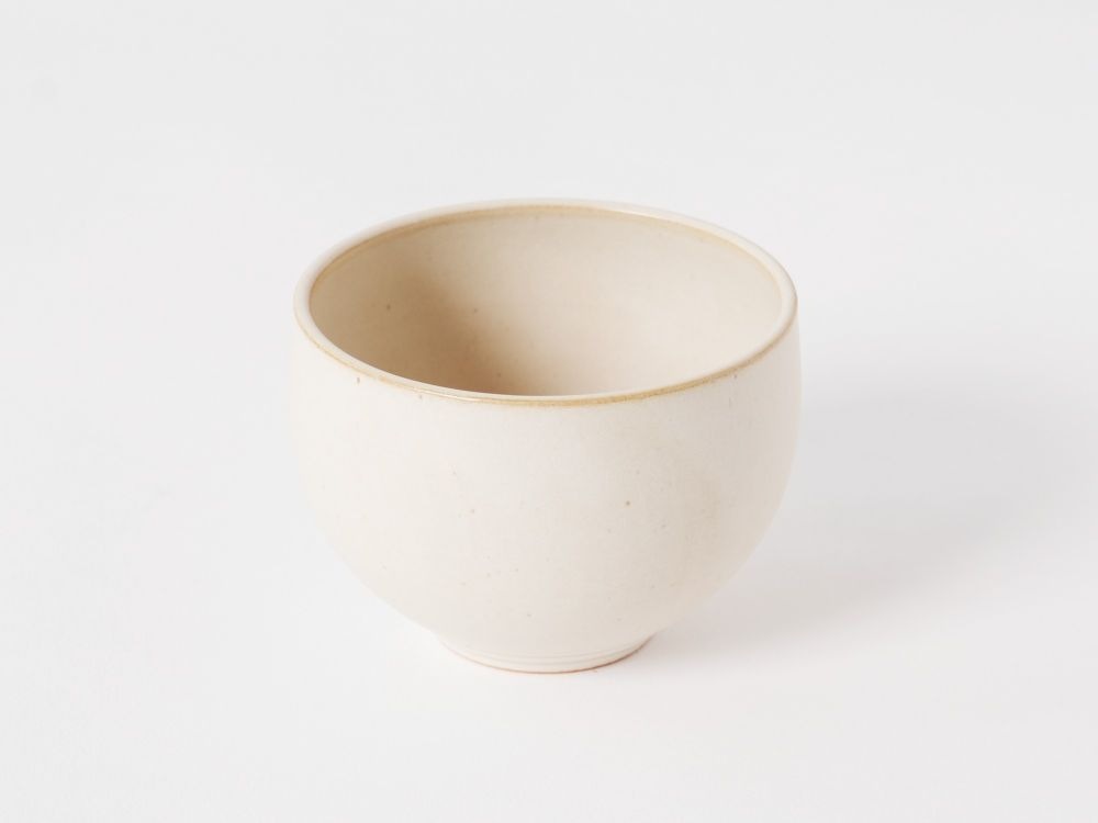 茶道具 織部焼 沓茶碗 桐箱付 N 7046 茶道具 茶碗 黒織部 織部 沓形