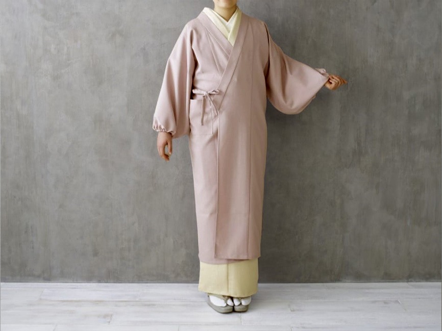 �岰�女����