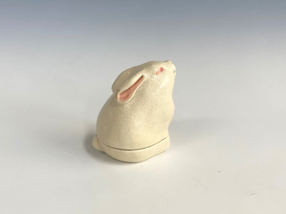 月待うさぎ香合 | すべての商品 | 淡交社 茶道具と茶席のきもの