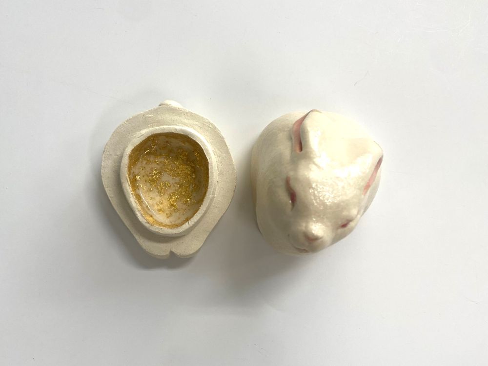 月待うさぎ香合 | すべての商品 | 淡交社 茶道具と茶席のきもの