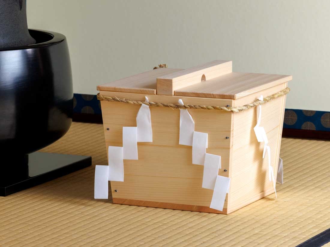 木地 釣瓶水指(御弊・縄付) | すべての商品 | 淡交社 茶道具と茶席の