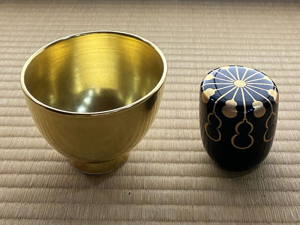 金彩黒茶碗　8個セット 金彩茶碗＜セール＞ | すべての商品 | 淡交社 茶道具と茶席のきもの