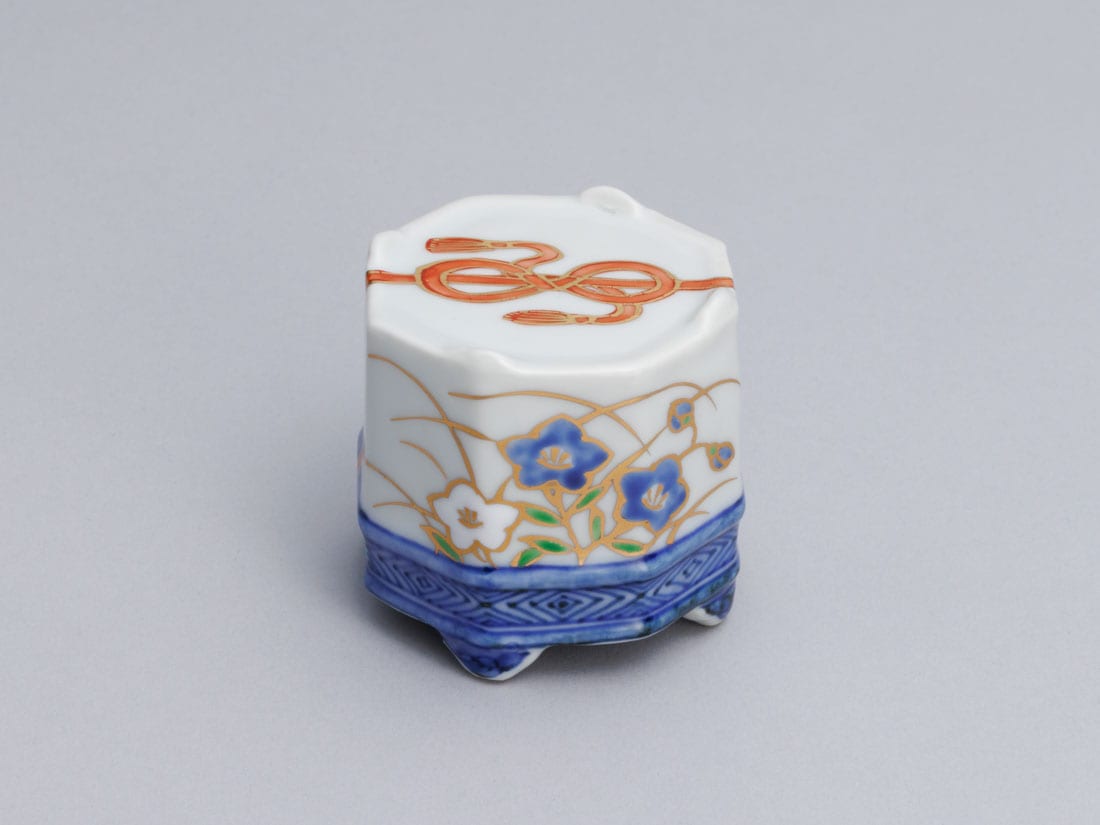 虫籠絵蓋置 | すべての商品 | 淡交社 茶道具と茶席のきものオンライン