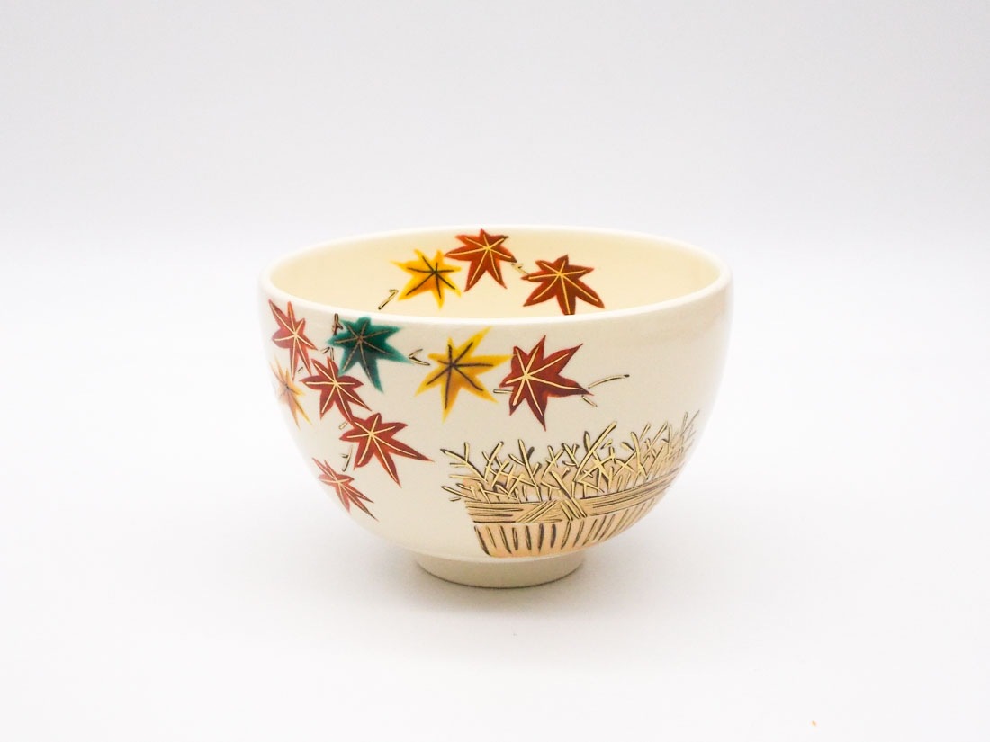 紅葉に稲束絵茶碗〈い〉 | 茶道具 | 淡交社 茶道具と茶席のきもの