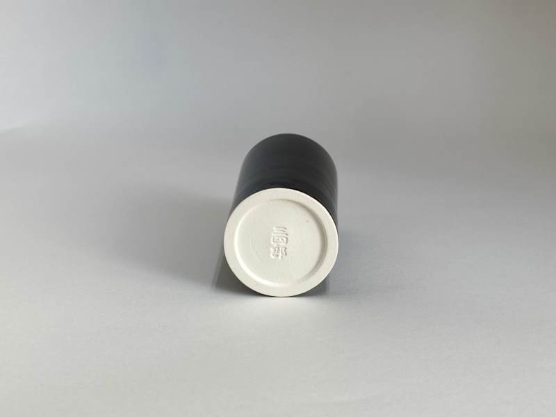 ����� ����