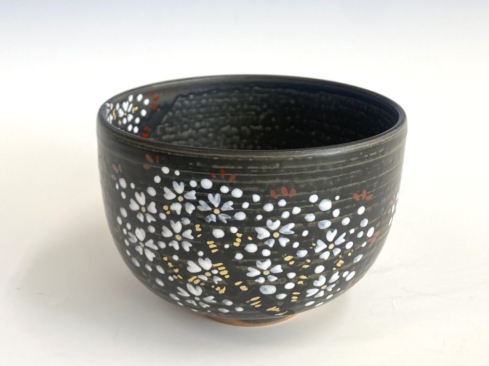 茶道具 瓢絵 黒茶碗(ZE952) 黒灰釉 夜桜絵茶碗＜セール＞ | すべての商品 | 淡交社 茶道具と茶席の