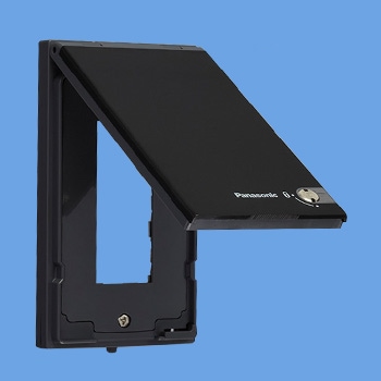 WTF7983B パナソニック 防雨薄型コンセントガードプレート(3コ用