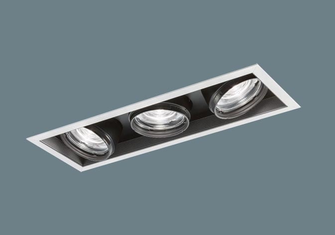 パナソニック　トルソー　NTS66153 LED ユニバーサルダウンライト NTS66153 パナソニック LEDユニバーサルダウンライト □100×300 配光