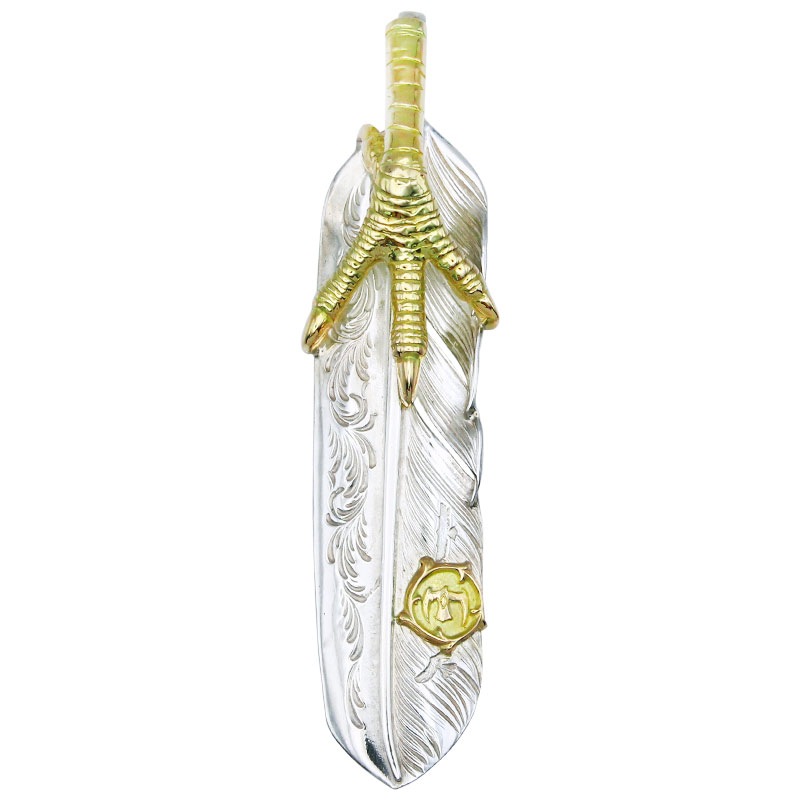L arabesque flight feather 01 K18 eagle claw pendant 01 arabesque K18 eagle metal