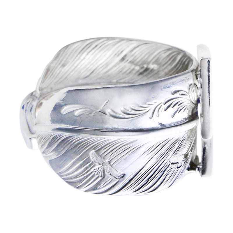 L arabesque flight feather 01 ring big thunder