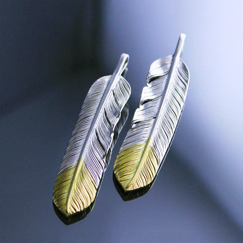 L flight feather K18 top 02