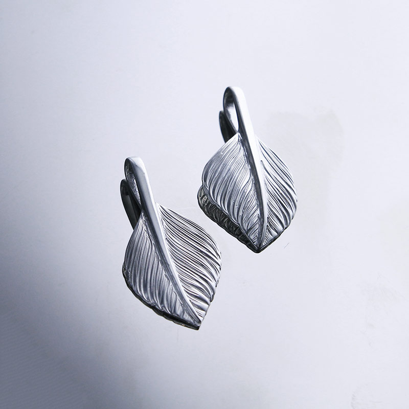 L flight heart feather 02