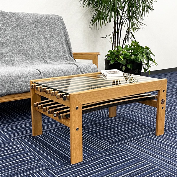 �Х�륬�饹�ơ��֥�