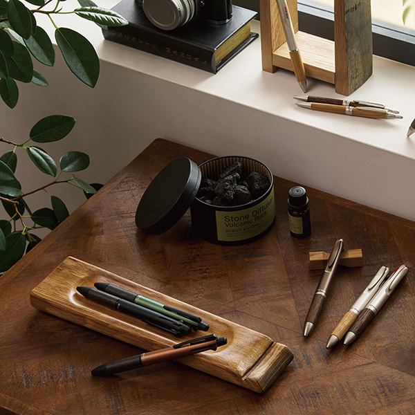 PUREMALT 2005E多機能ペン(0.7mm）