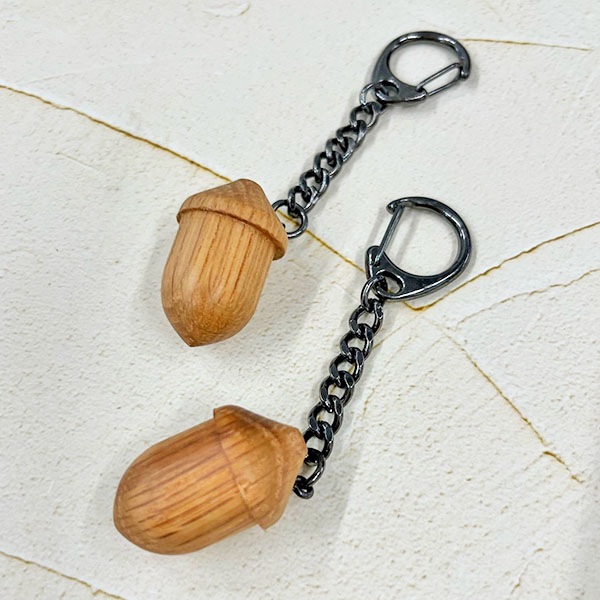 樽オーク どんぐりキーホルダー