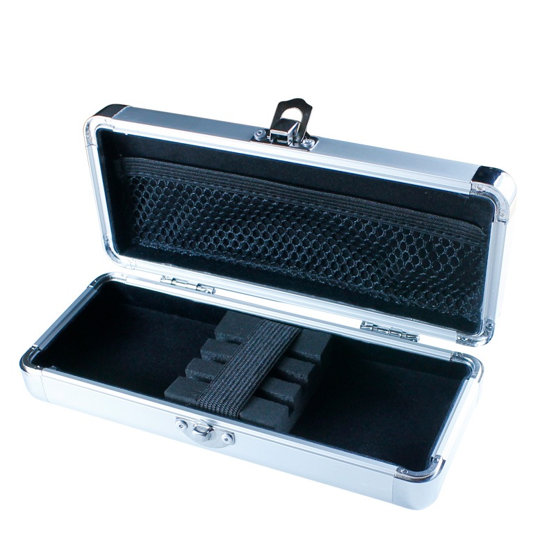 D.craft �ڥǥ�������եȡ� ����ߥ����ĥ����� ����С� (Aluminum Darts Case Silver)