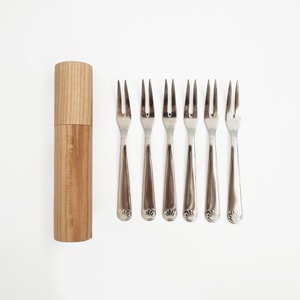 カクテルフォーク（ケース付き：6本入り）／ロジェ・オルフェヴル