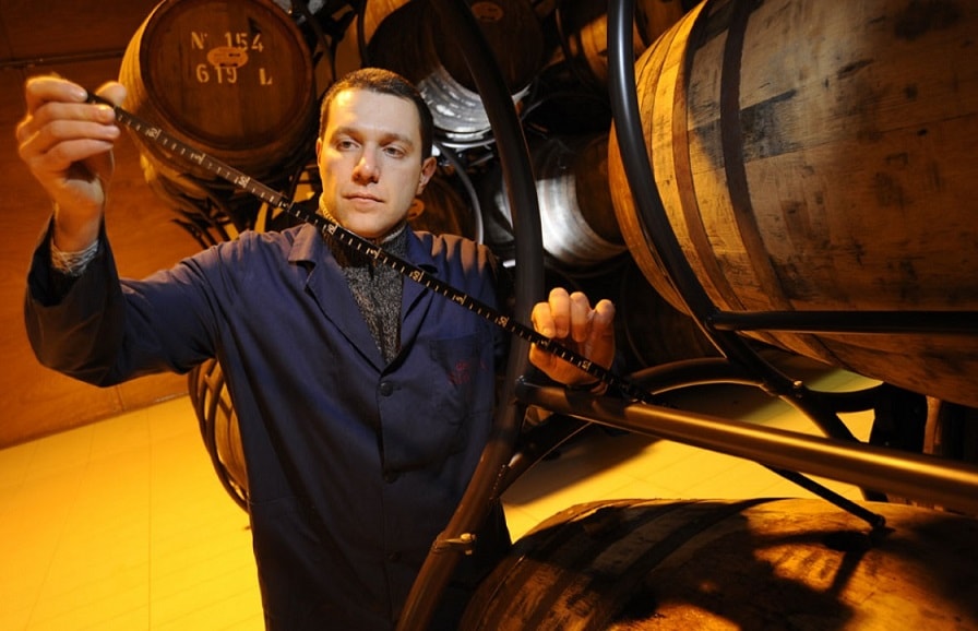 グラッパ ディ バローロ インヴェッキアータ リゼルヴァ スペチャーレ