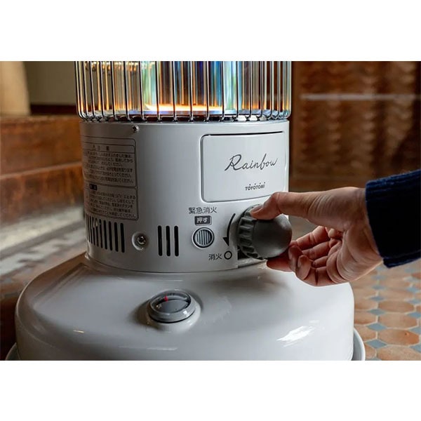 2021年製 トヨトミ トヨストーブ NRS-S2321E9 石油ストーブ