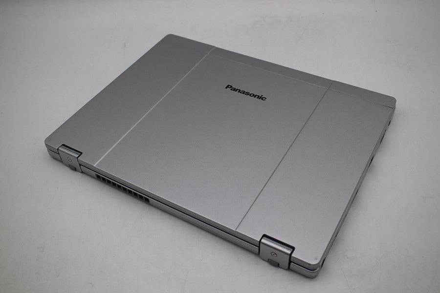 Panasonic CF-QV9RDAVS Core i5 10310U 1.7GHz/8GB/256GB(SSD