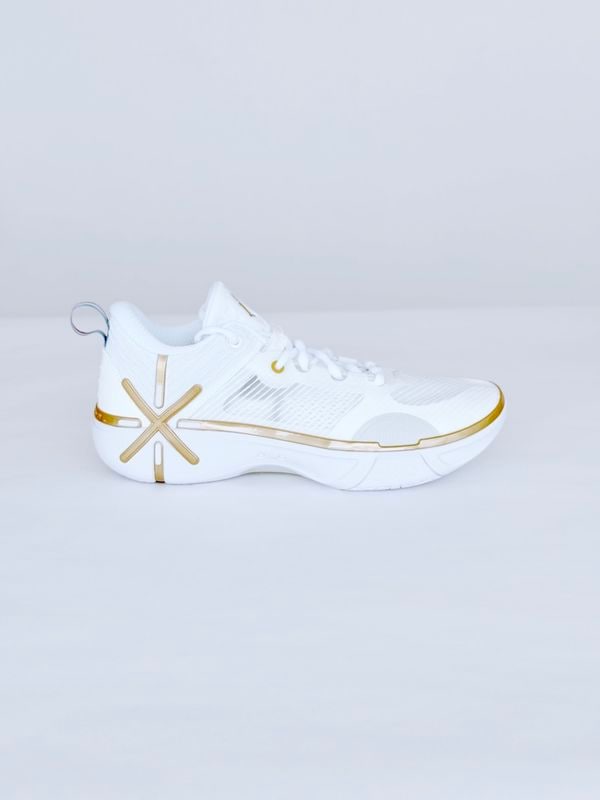 【新品未使用・即日発送】LI-NING shining 2 LI-NING(リーニン) ABAV009-2 SHINING 2 バスケットボール