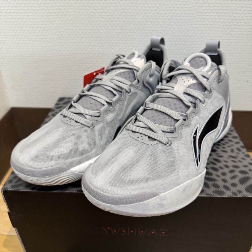 Li-Ning/YuShuai 19 V2/ABAVO049 | Li-Ning | トリプルダブル山口店