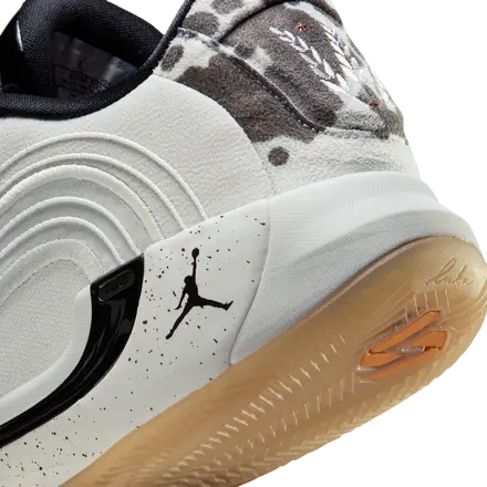 【新品】ジョーダン ルカ4 GONE PF LUKA 4 PF 27.0㎝ Jordan NIKE JORDAN LUKA 4 PF Gone Ranching IB7904 100 メンズ