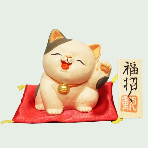 博多人形の福招くの猫ならaruBuy（あるバイ。）