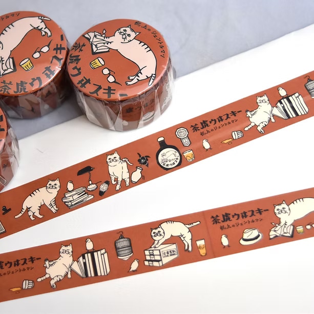 茶虎ウヰスキーマスキングテープ（缶バッジ付）ならaruBuy（あるバイ。）