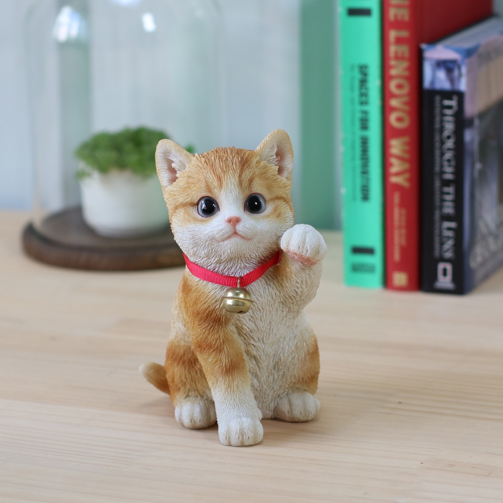 左手を上げる茶トラ白招き猫ならaruBuy（あるばい）