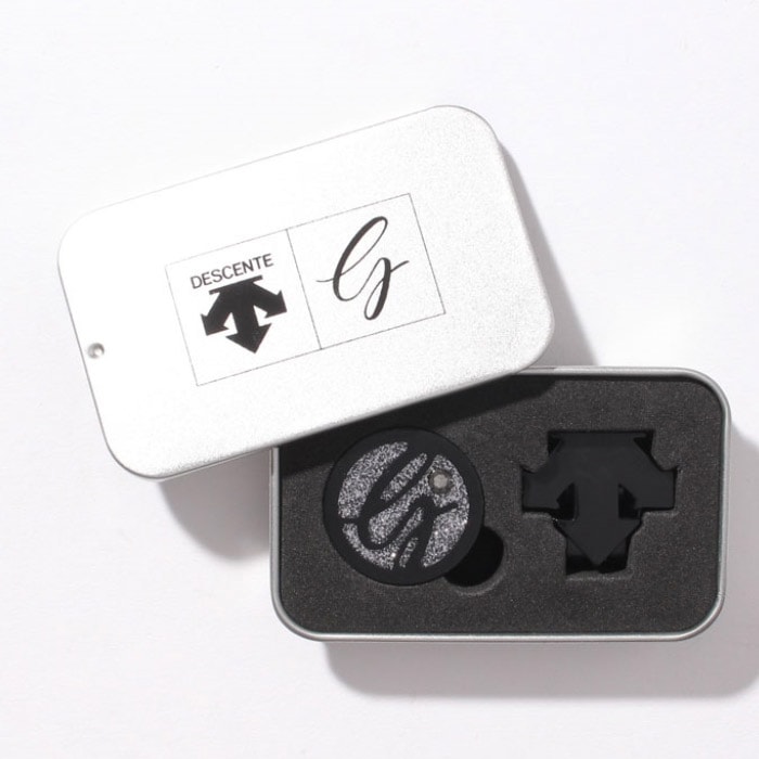 【新品タグ付き】デサントゴルフ　クリスタルコレクション　トップス　ブラック 000000002603_1_qYPMk7P.jpg