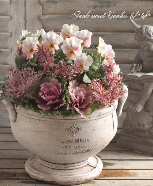 壺　植栽 秋の寄せ植えを作りました 〜壺型の寄せ植え〜 | 雑木の庭でガーデニング