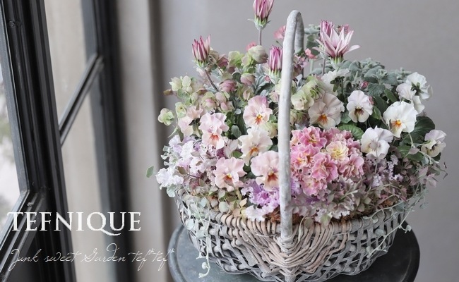 -TEFNIQUE-�󤻿��� 2019 * no.132 *���դ���ԥ󥯤ΥХ����åȢ�
