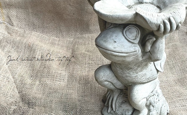 雑貨】 英国SPARTA STATUES 『Frog Dish』 ガーデンオーナメント