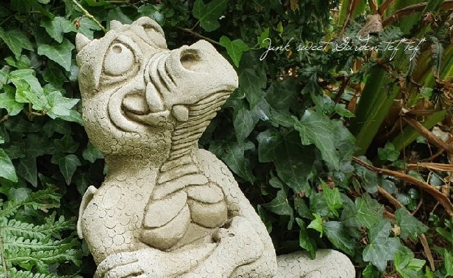 �ڻ��ߡ� �ѹ�SPARTA STATUES ��Cheeky Dragon�� �����ǥ󥪡��ʥ���