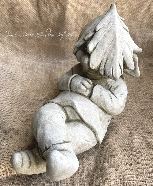 雑貨】 英国SPARTA STATUES 『Pixie Dozing』 ガーデンオーナメント