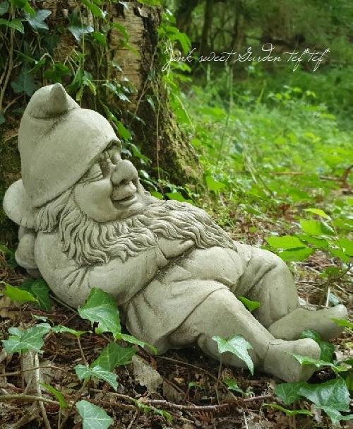 �ڻ��ߡ� �ѹ�SPARTA STATUES ��Gnome on Toadstools�� �����ǥ󥪡��ʥ���