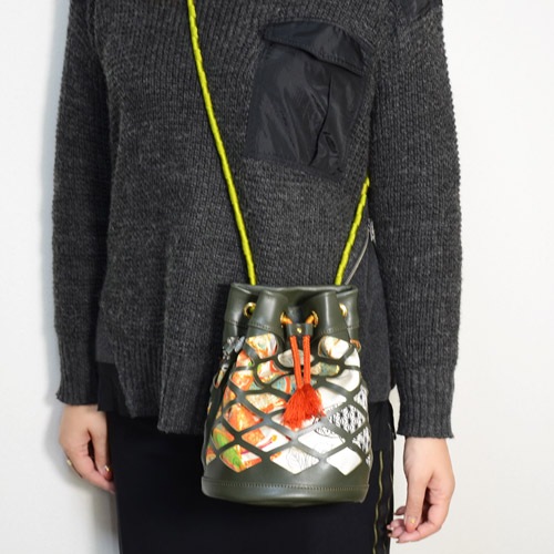 �ܳ׶���Хå������奷�������Хå���������