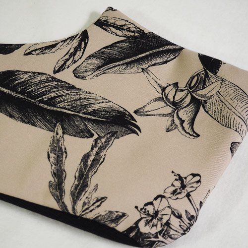 �ܥ��˥�����­��A