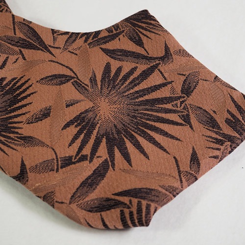 �ܥ��˥�����­��B